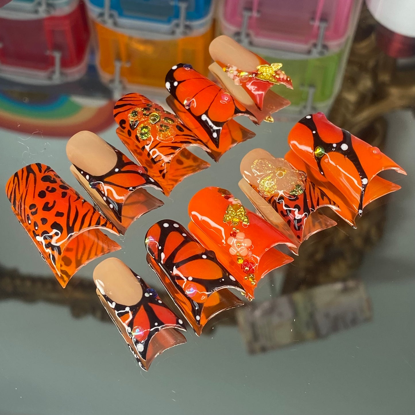 Butterflies🧡🖤