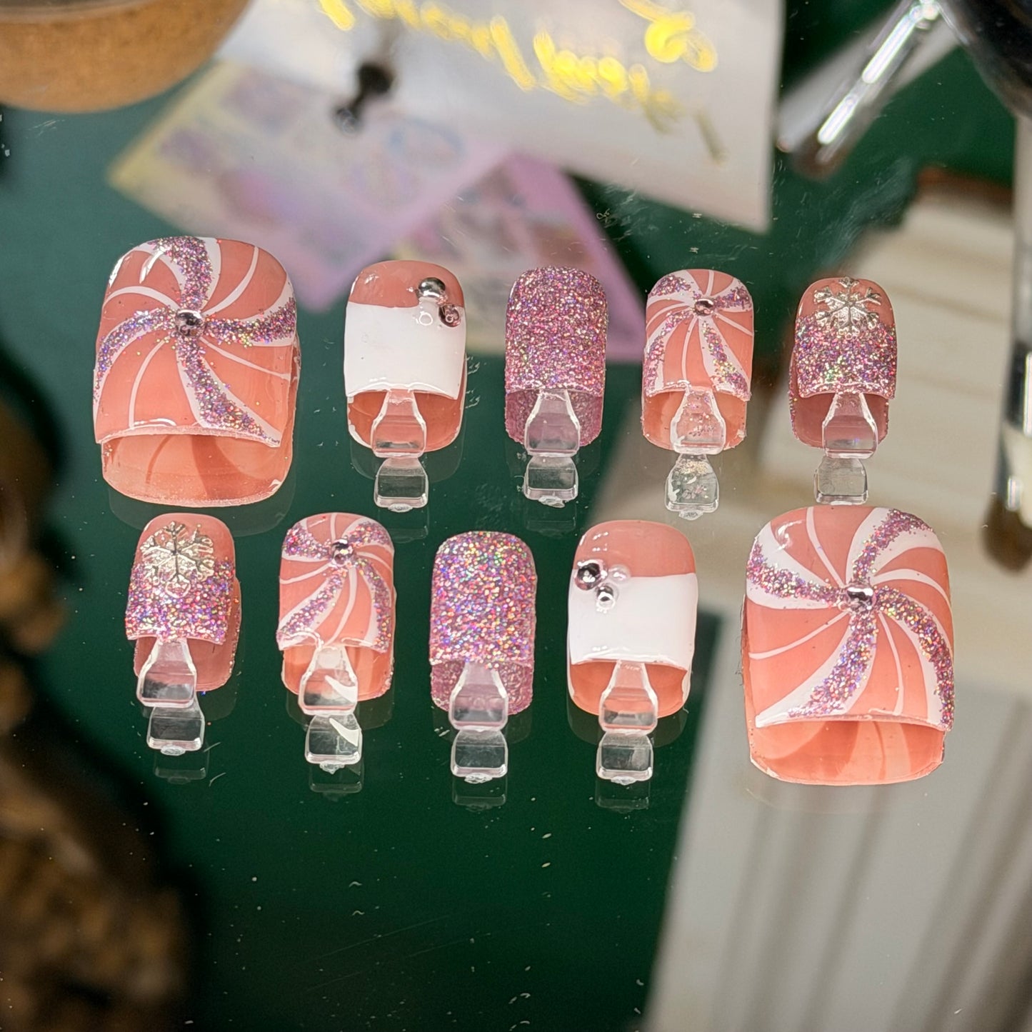 Pink Christmas Toesies💕☃️– Luxury Handmade Press-On Toenails