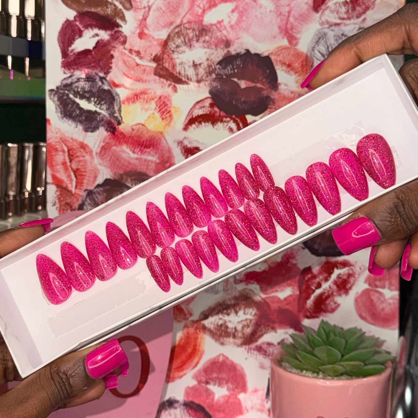 Pink glitter🩷✨ – Luxury Handmade Press-On Nails Full Set