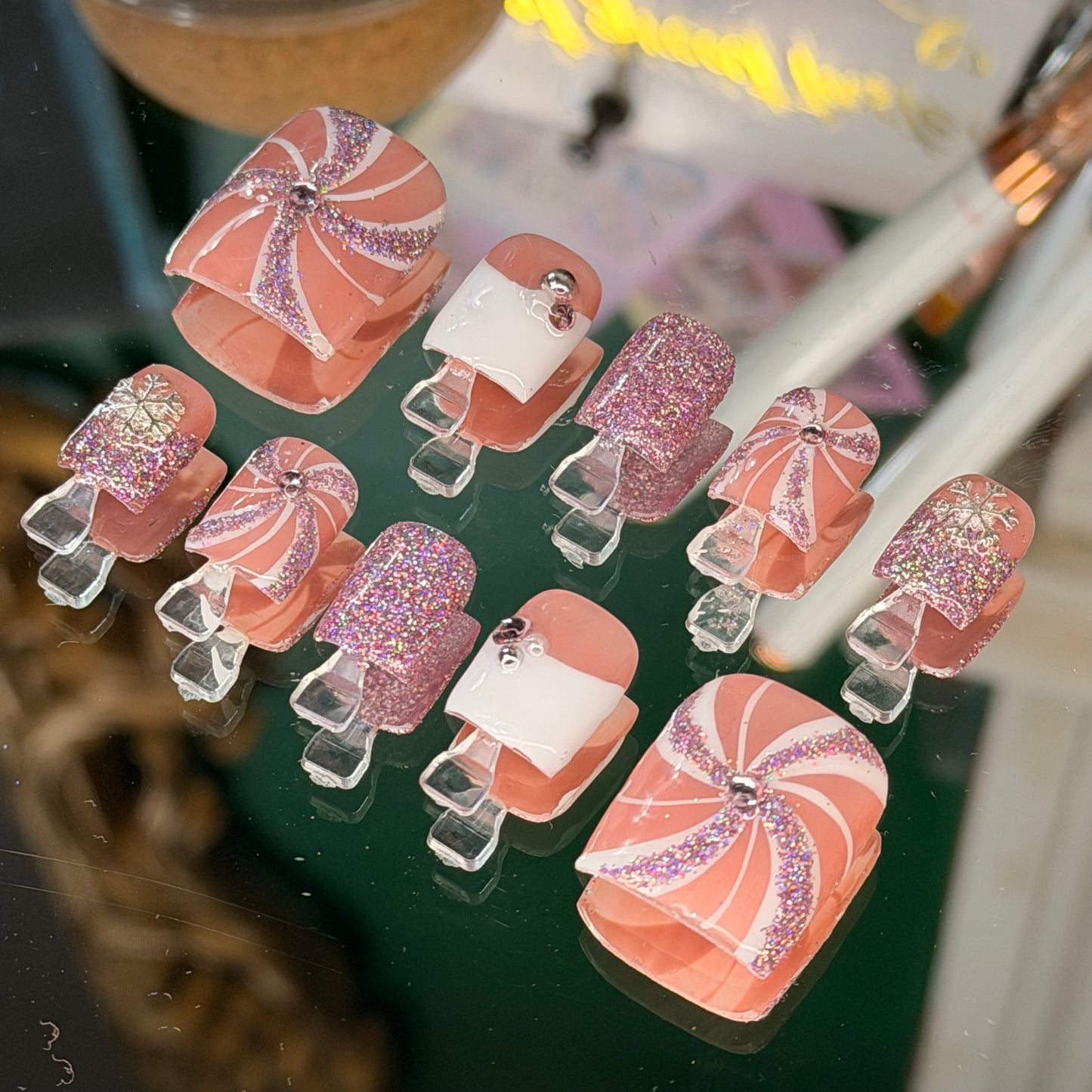 Pink Christmas Toesies💕☃️– Luxury Handmade Press-On Toenails