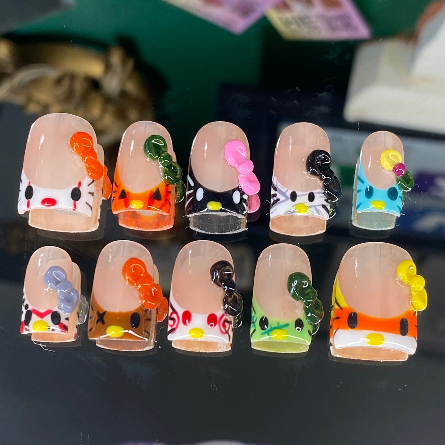 Spooky HK🎃 – Luxury Handmade Press-On Nails