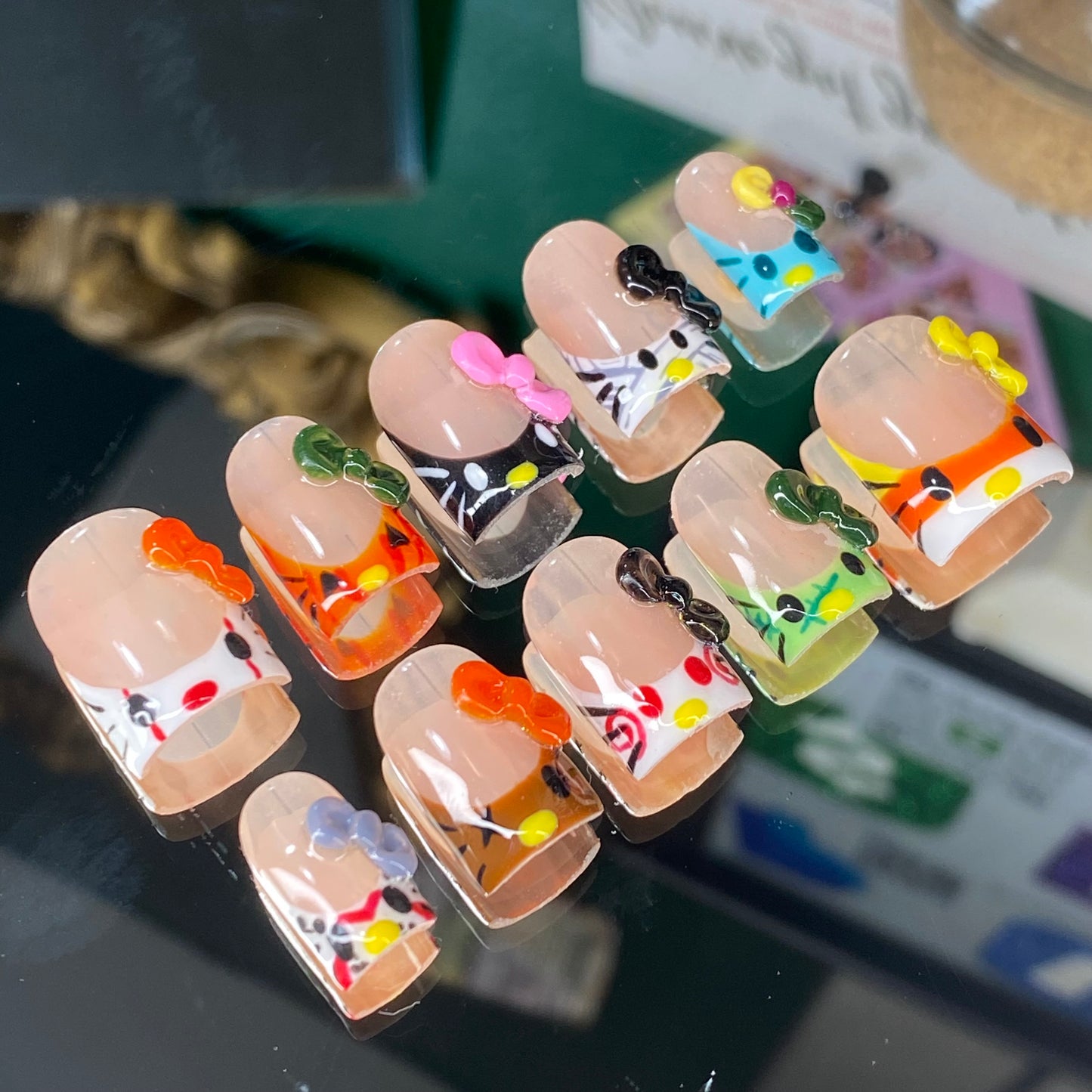 Spooky HK🎃 – Luxury Handmade Press-On Nails